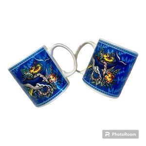 Hilo Hattie Hawaiian Blue Whale Maui Mugs Store of Hawaii 2002 Island Heritage 2